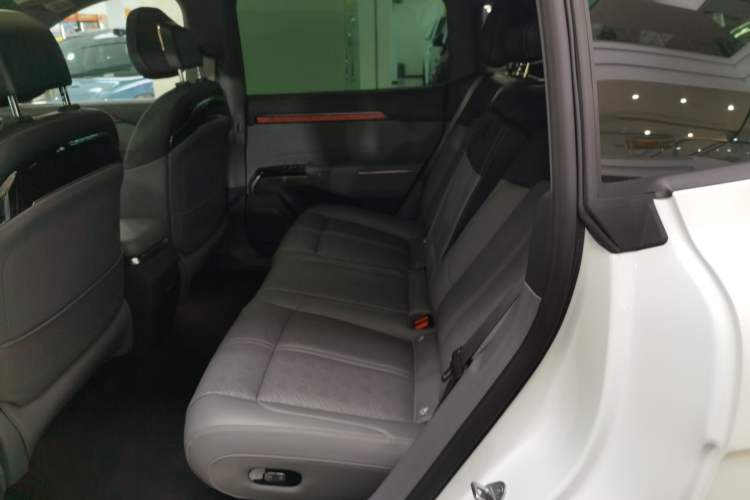 Used Zeekr 7X 2025 100kWh Long-Range All-Wheel Drive Intelligent Driving Version Left Rear Seat