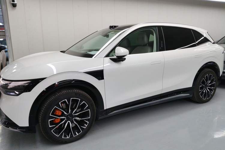 Used Zeekr 7X 2025 75 kWh Rear-Wheel Drive Intelligent Driving Version Left Side