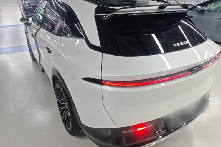 Used Zeekr 7X 2025 100kWh Long-Range All-Wheel Drive Intelligent Driving Version Rear Left 45 Deg