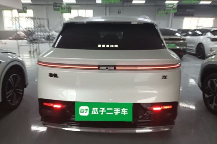 Used Zeekr 7X 2025 100 kWh Long-Range Rear-Wheel Drive with Intelligent Driving Features Rear