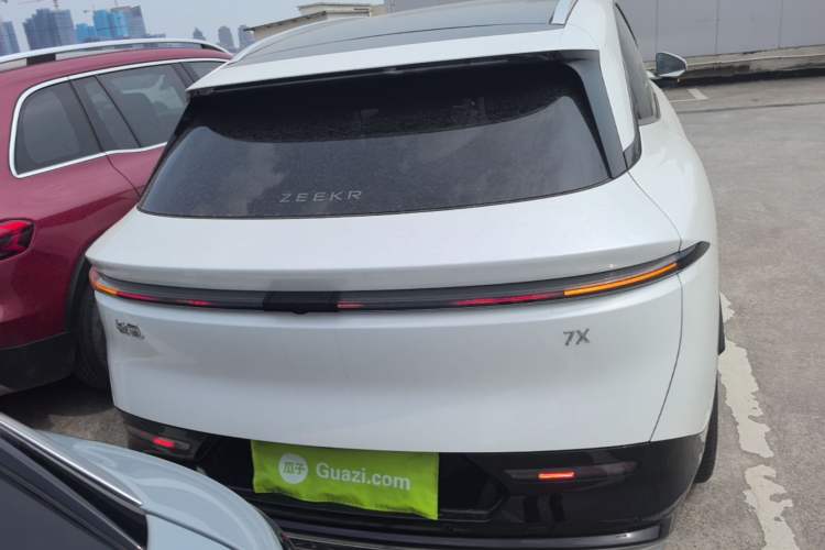 Used Zeekr 7X 2025 75 kWh Rear-Wheel Drive Intelligent Driving Version Rear