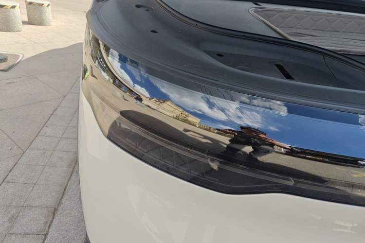 Used Zeekr 7X 2025 100kWh Long-Range All-Wheel Drive Intelligent Driving Version Right Front Headlight