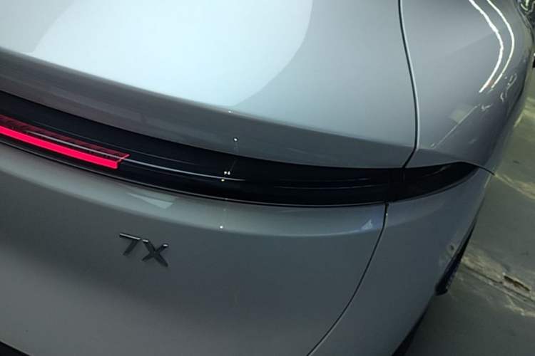 Used Zeekr 7X 2025 75 kWh Rear-Wheel Drive Intelligent Driving Version Right Rear Taillight