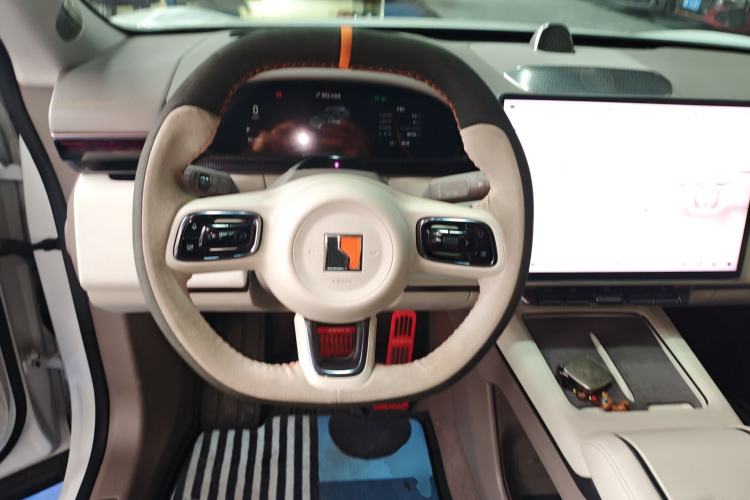 Used Zeekr 7X 2025 75 kWh Rear-Wheel Drive Intelligent Driving Version Steering Wheel