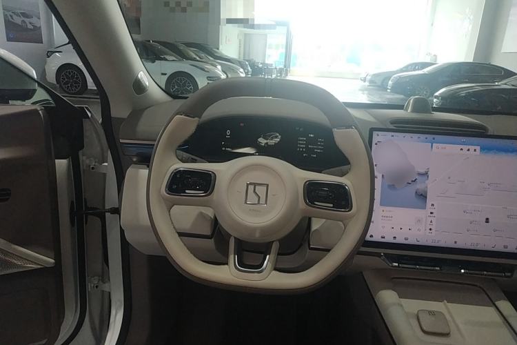 Used Zeekr 7X 2025 75 kWh Rear-Wheel Drive Intelligent Driving Version Steering Wheel
