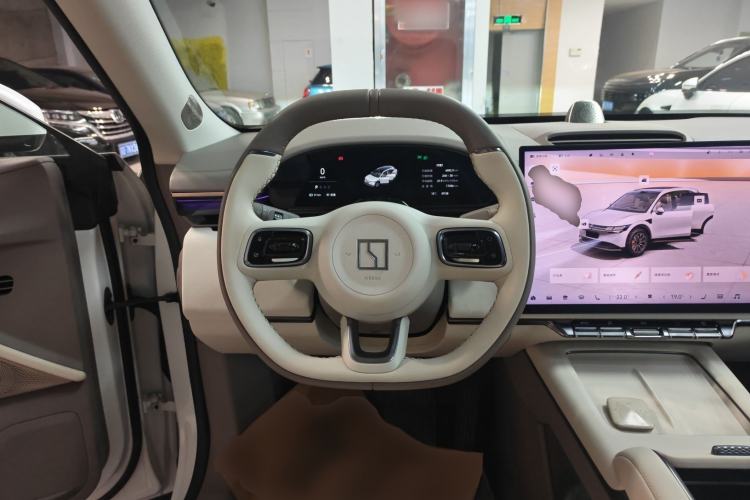 Used Zeekr 7X 2025 100kWh Long-Range All-Wheel Drive Intelligent Driving Version Steering Wheel