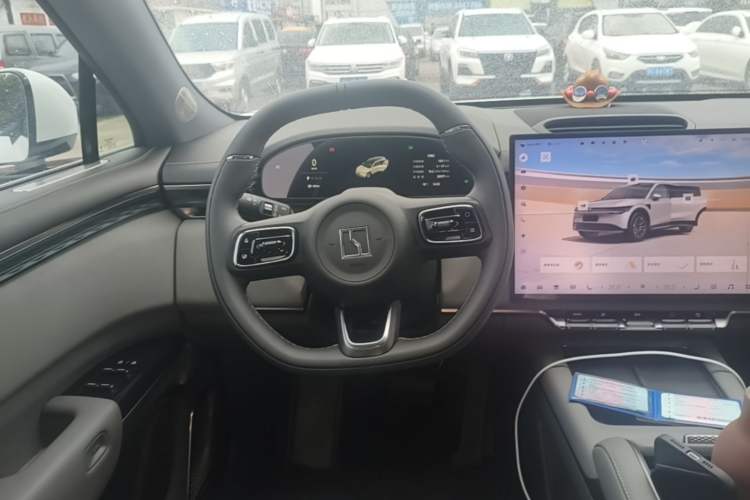 Used Zeekr 7X 2025 75 kWh Rear-Wheel Drive Intelligent Driving Version Steering Wheel
