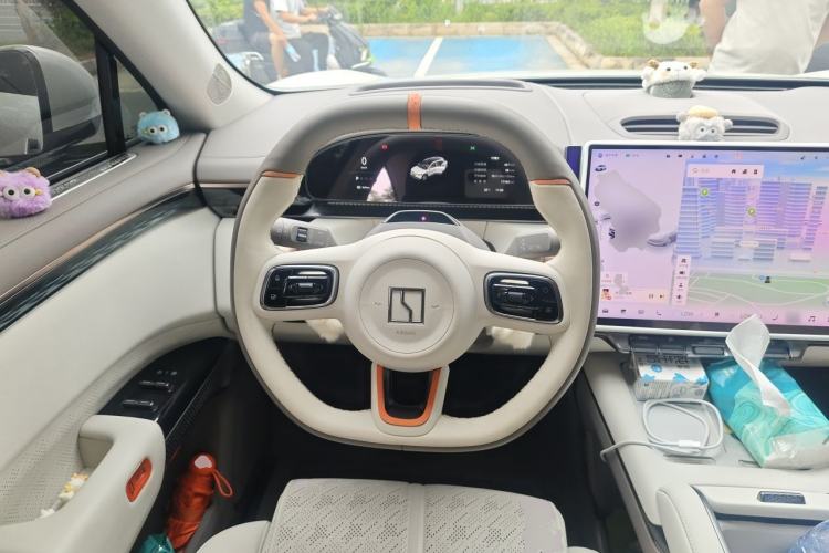 Used Zeekr 7X 2025 75 kWh Rear-Wheel Drive Intelligent Driving Version Steering Wheel