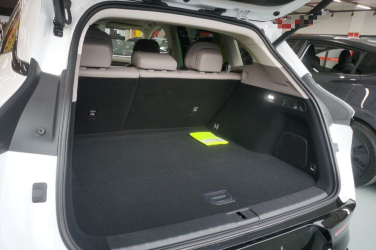 Used Zeekr 7X 2025 100 kWh Long-Range Rear-Wheel Drive with Intelligent Driving Features Trunk