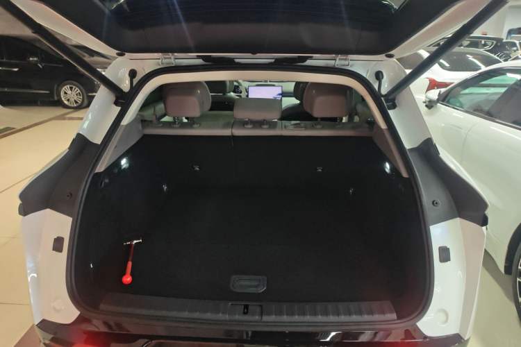 Used Zeekr 7X 2025 100kWh Long-Range All-Wheel Drive Intelligent Driving Version Trunk
