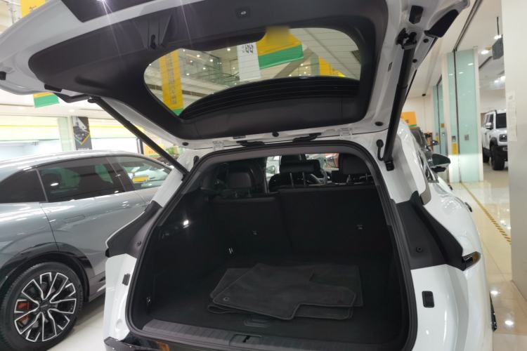 Used Zeekr 7X 2025 100kWh Long-Range All-Wheel Drive Intelligent Driving Version Trunk