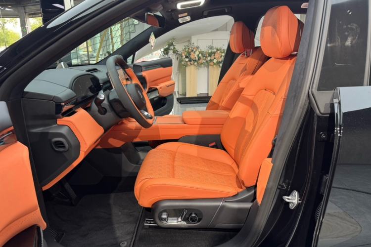 Used Zeekr 7X 2026 103kWh Rear-Drive MAX Edition Interior 3