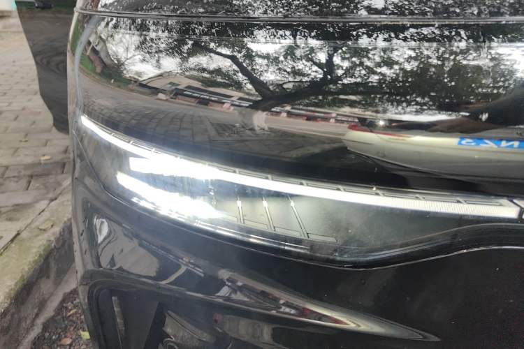 Used Zeekr 7X 2026 75kWh Rear-Drive MAX Edition Right Front Headlight