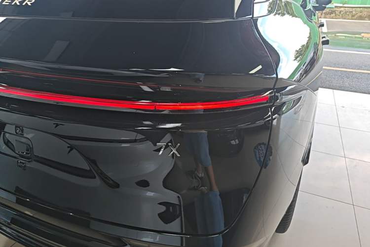 Used Zeekr 7X 2026 75kWh Rear-Drive MAX Edition Right Rear Taillight