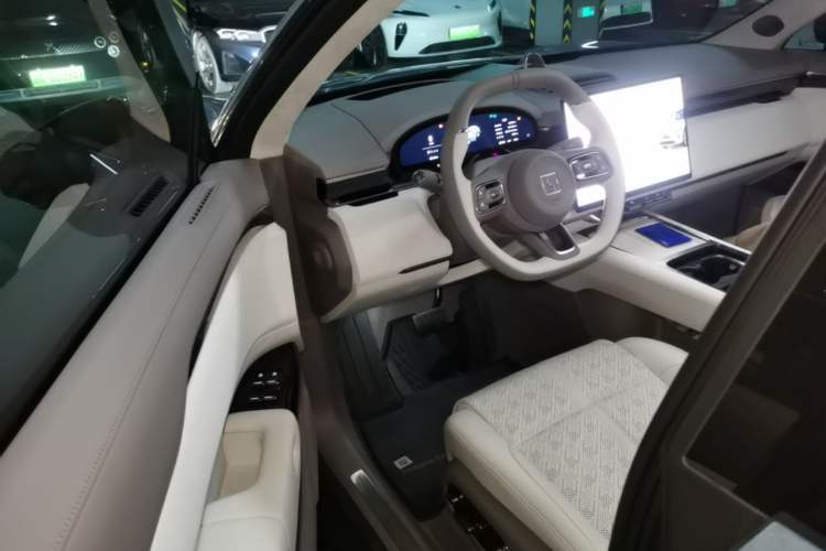 Used Zeekr 7X 2026 103kWh Rear-Drive MAX Edition Driver Seat