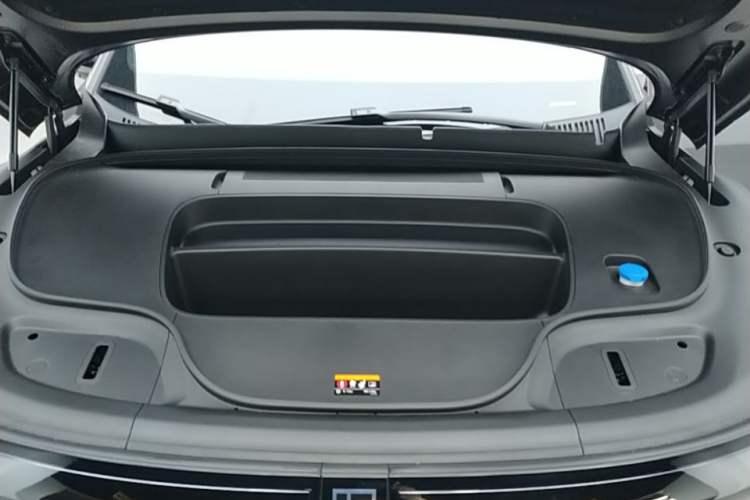Used Zeekr 7X 2026 75kWh Rear-Drive MAX Edition Engine Bay