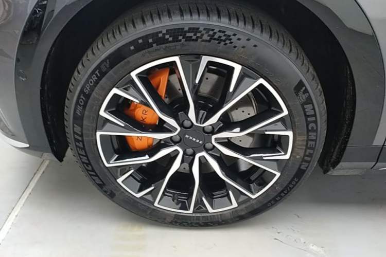 Used Zeekr 7X 2026 75kWh Rear-Drive MAX Edition Exterior 4