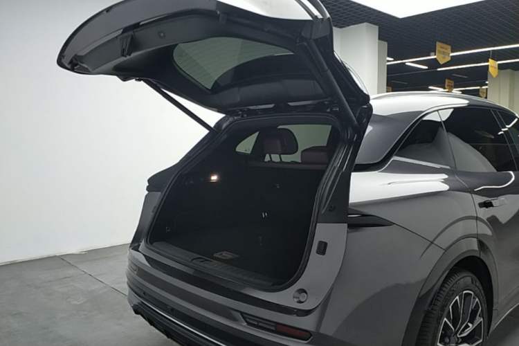 Used Zeekr 7X 2026 75kWh Rear-Drive MAX Edition Trunk