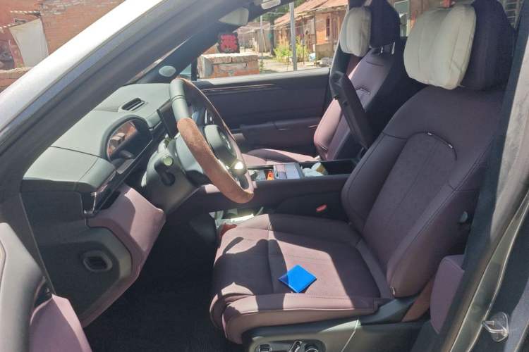 Used Zeekr 7X 2026 75kWh Rear-Drive MAX Edition Left Front Seat