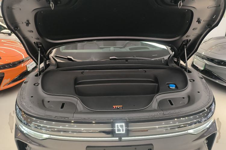 Used Zeekr 7X 2026 103kWh All-Wheel-Drive Ultra Edition Engine Bay
