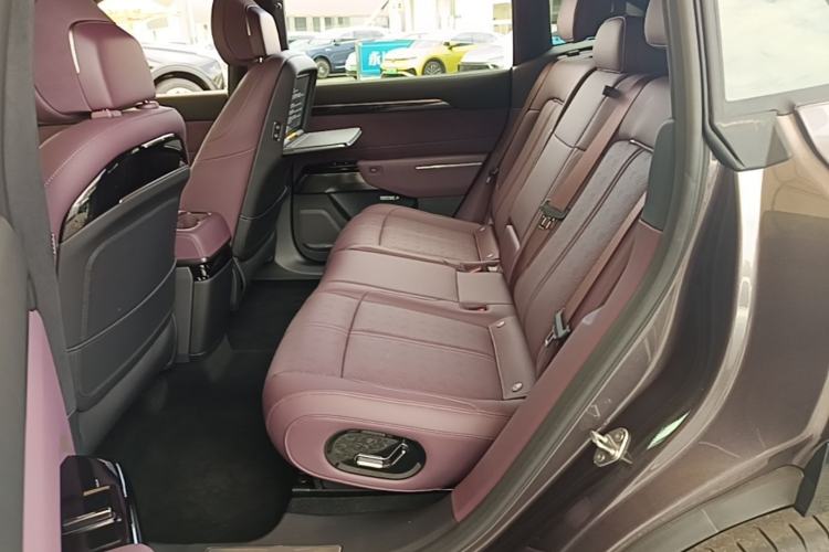 Used Zeekr 7X 2026 103kWh Rear-Drive MAX Edition Left Rear Seat