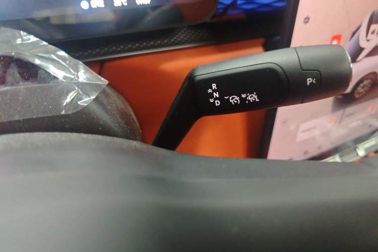 Used Zeekr 7X 2026 103kWh Rear-Drive MAX Edition Gear Lever