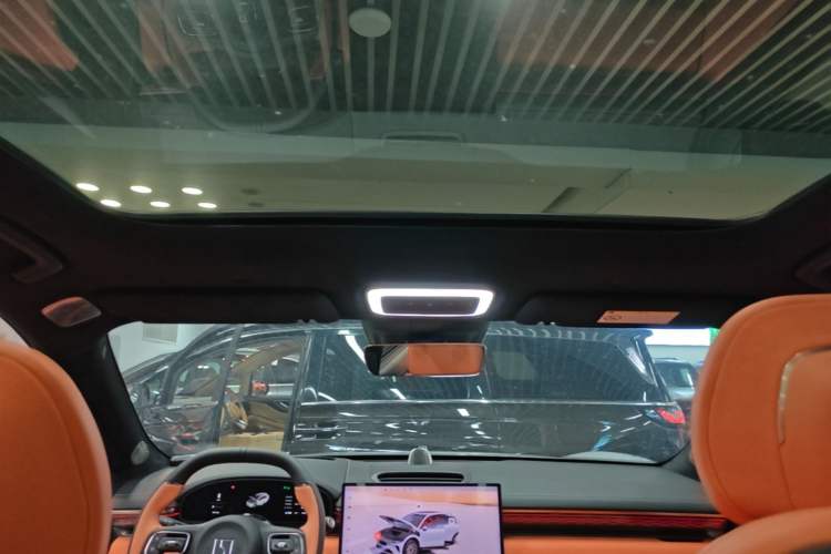 Used Zeekr 7X 2026 75kWh Rear-Drive MAX Edition Headliner