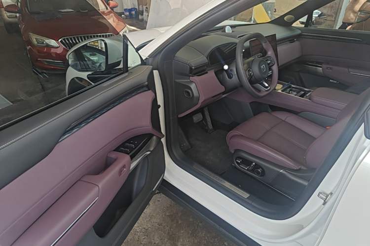 Used Zeekr 7X 2026 75kWh Rear-Drive MAX Edition Driver Seat