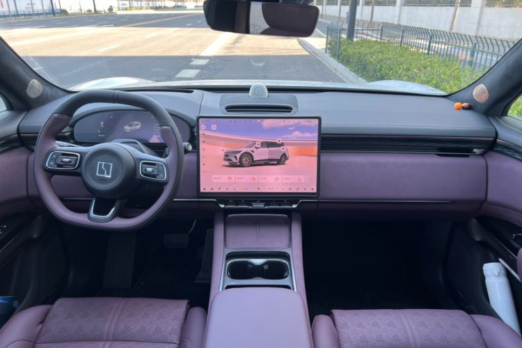 Used Zeekr 7X 2026 75kWh Rear-Drive MAX Edition Interior 9