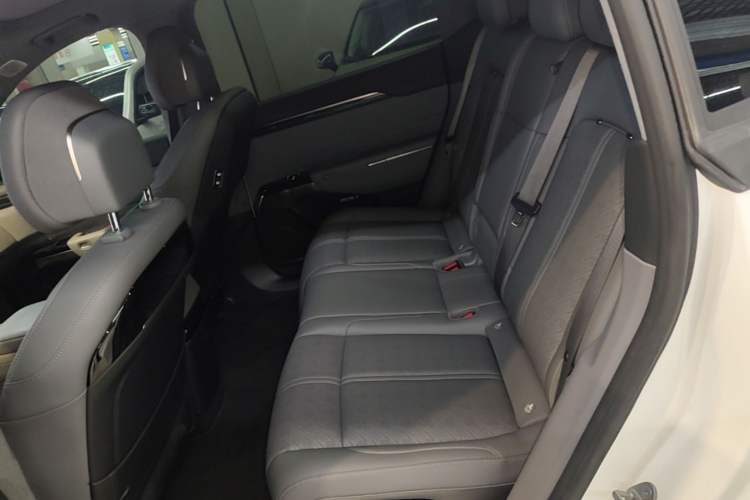 Used Zeekr 7X 2026 103kWh Rear-Drive MAX Edition Left Rear Seat