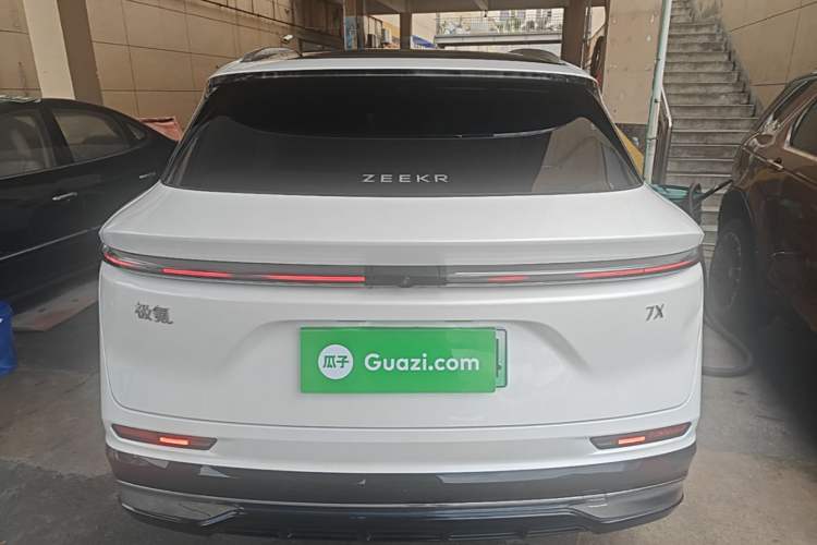 Used Zeekr 7X 2026 75kWh Rear-Drive MAX Edition Rear