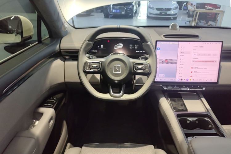 Used Zeekr 7X 2026 103kWh Rear-Drive MAX Edition Steering Wheel