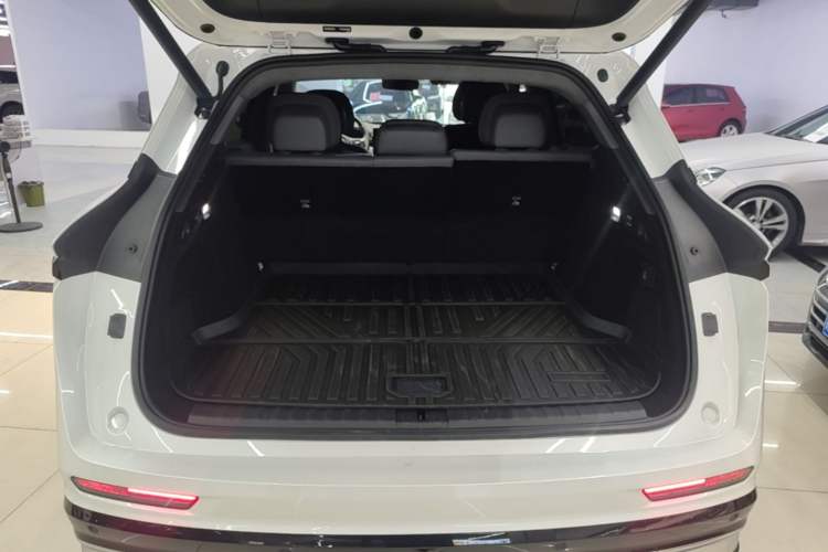 Used Zeekr 7X 2026 103kWh Rear-Drive MAX Edition Trunk