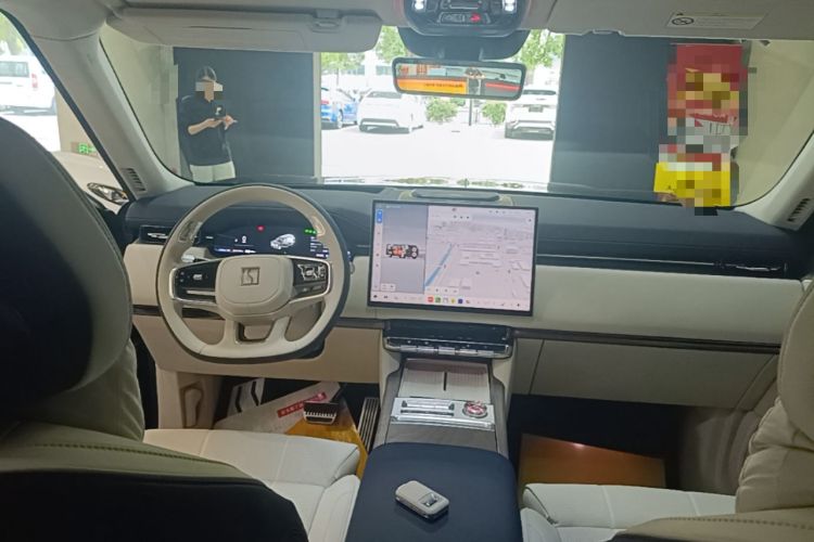 Used Zeekr 9X 2025 Hyper Edition Center Console
