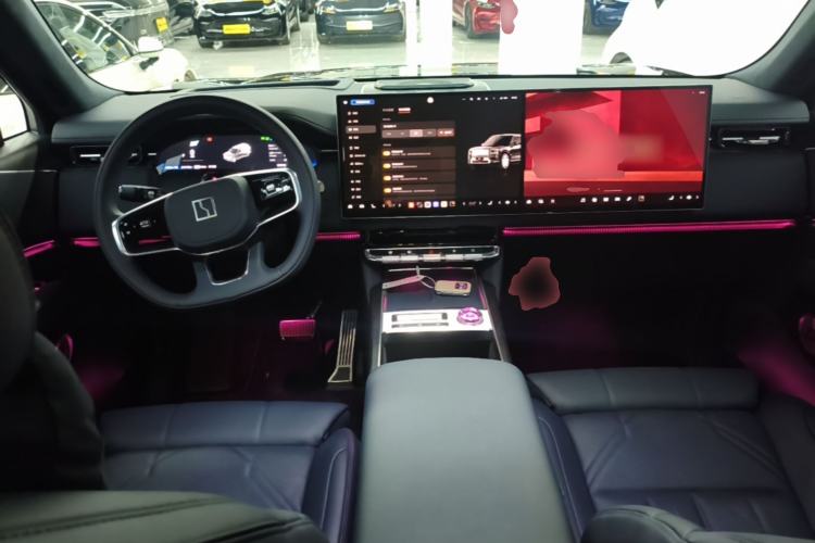 Used Zeekr 9X 2025 Ultra Edition 70kWh Center Console