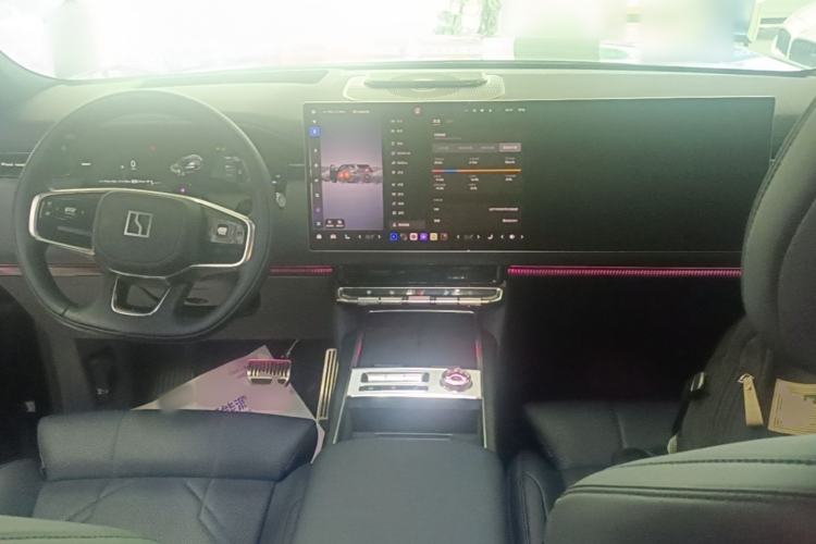 Used Zeekr 9X 2025 Ultra Edition Center Console