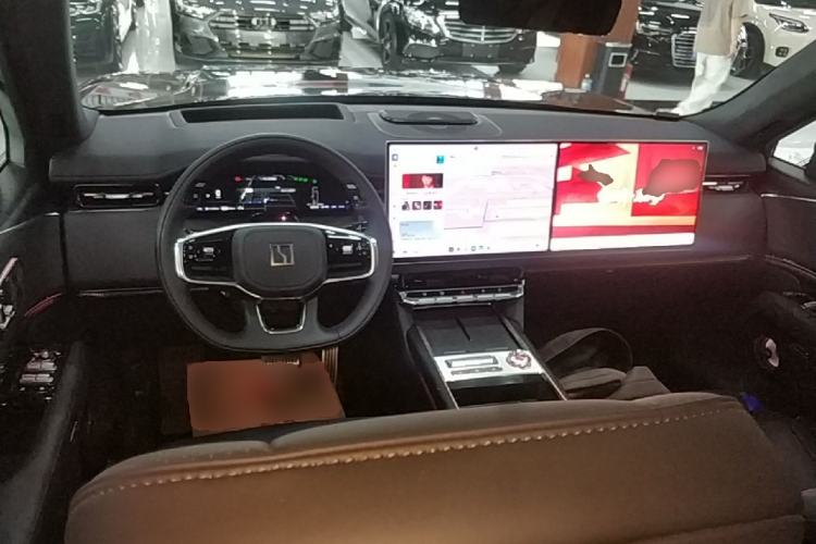 Used Zeekr 9X 2025 Ultra Edition Center Console