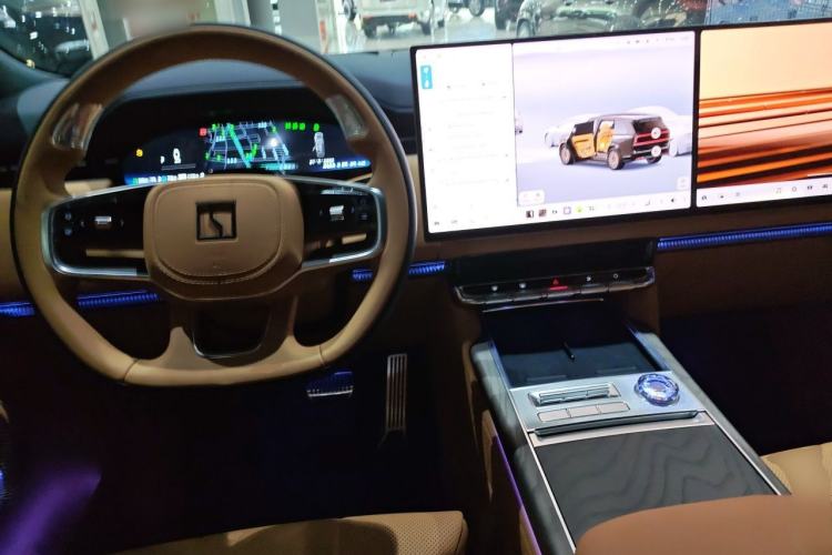 Used Zeekr 9X 2025 Hyper Edition Center Console