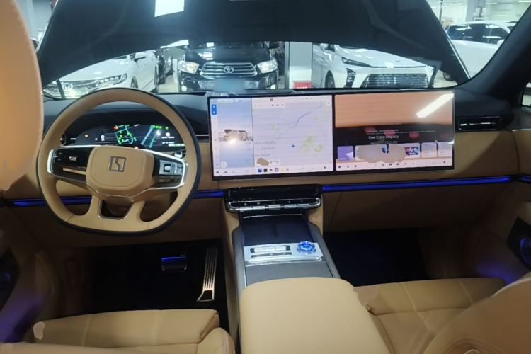 Used Zeekr 9X 2025 Ultra Edition 70kWh Center Console