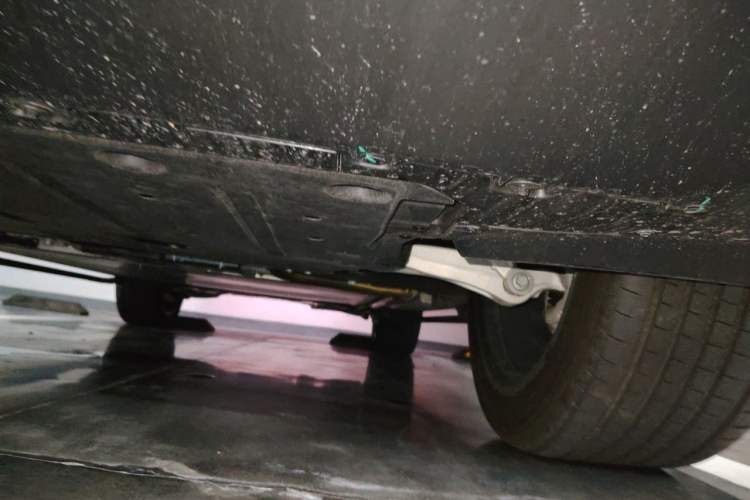 Used Zeekr 9X 2025 Moon Black Edition 70kWh Chassis Front