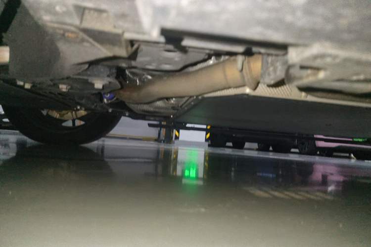 Used Zeekr 9X 2025 Ultra Edition Chassis Front Left