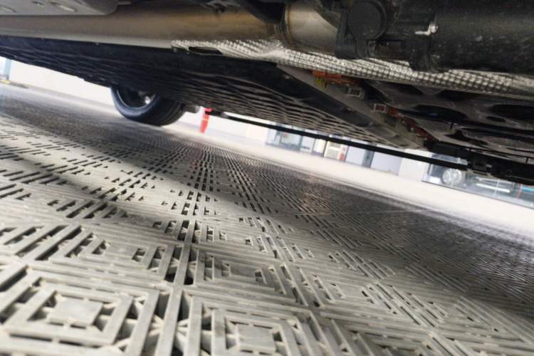 Used Zeekr 9X 2025 Ultra Edition Chassis Rear Left