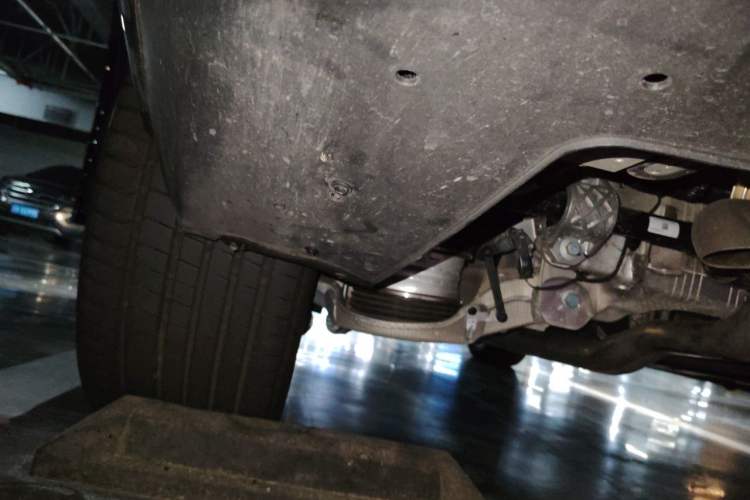 Used Zeekr 9X 2025 Moon Black Edition 70kWh Chassis Rear Left