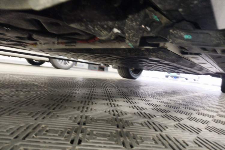 Used Zeekr 9X 2025 Ultra Edition Chassis Rear Right