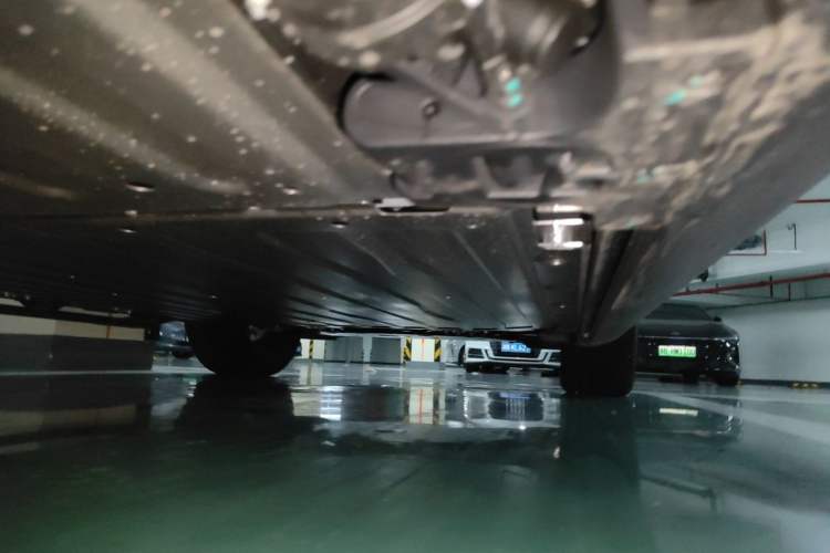 Used Zeekr 9X 2025 Moon Black Edition 70kWh Chassis Rear Right