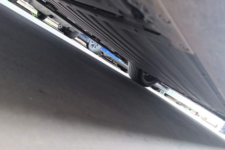 Used Zeekr 9X 2025 Hyper Edition Chassis Rear Right
