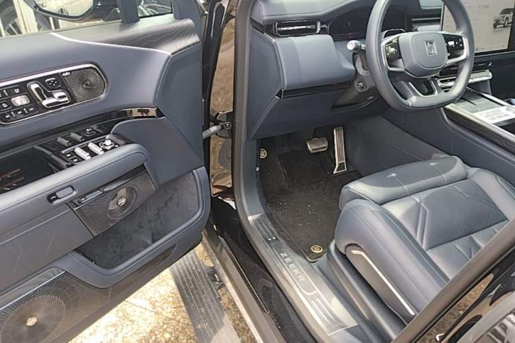 Used Zeekr 9X 2025 Ultra Edition 70kWh Driver Seat
