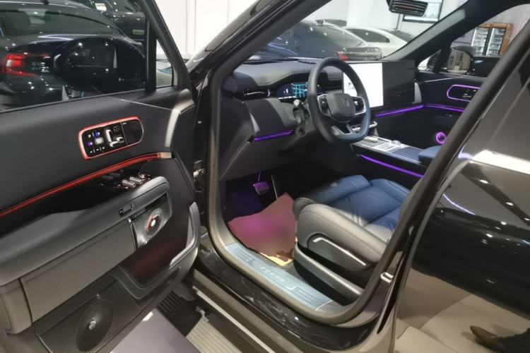 Used Zeekr 9X 2025 Ultra Edition 70kWh Driver Seat