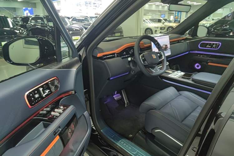Used Zeekr 9X 2025 Moon Black Edition 70kWh Driver Seat