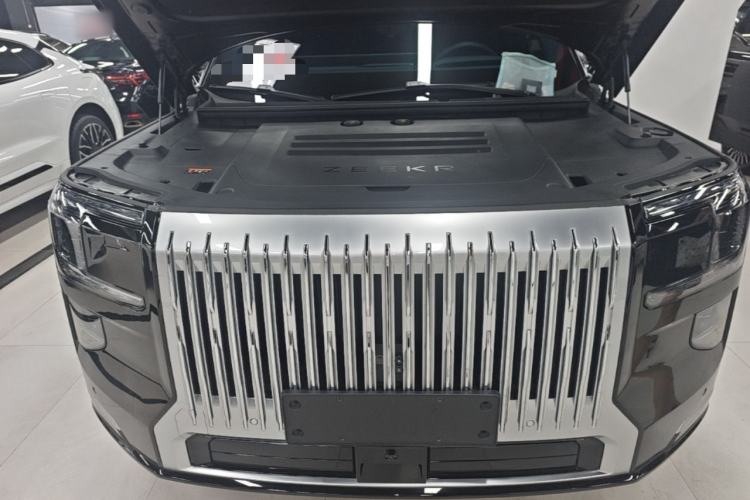 Used Zeekr 9X 2025 Hyper Edition Engine Bay